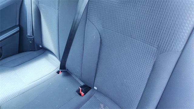 Vehicle image 11 of 31