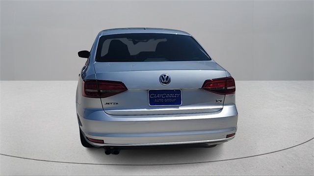 Vehicle image 6 of 31
