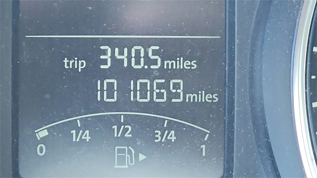 Vehicle image 13 of 31