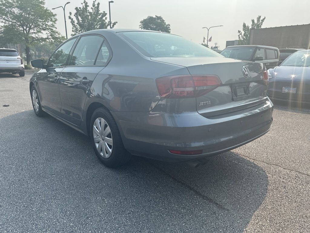 Vehicle image 6 of 22
