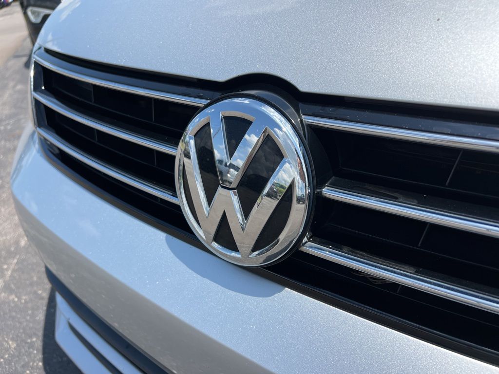 Vehicle image 26 of 26