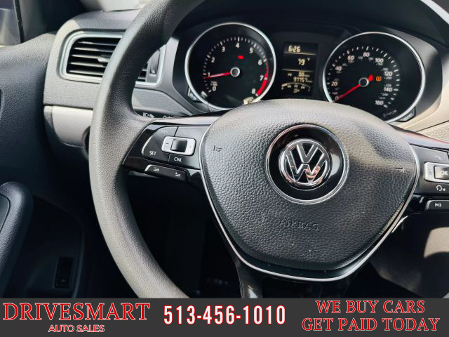 Vehicle image 14 of 38