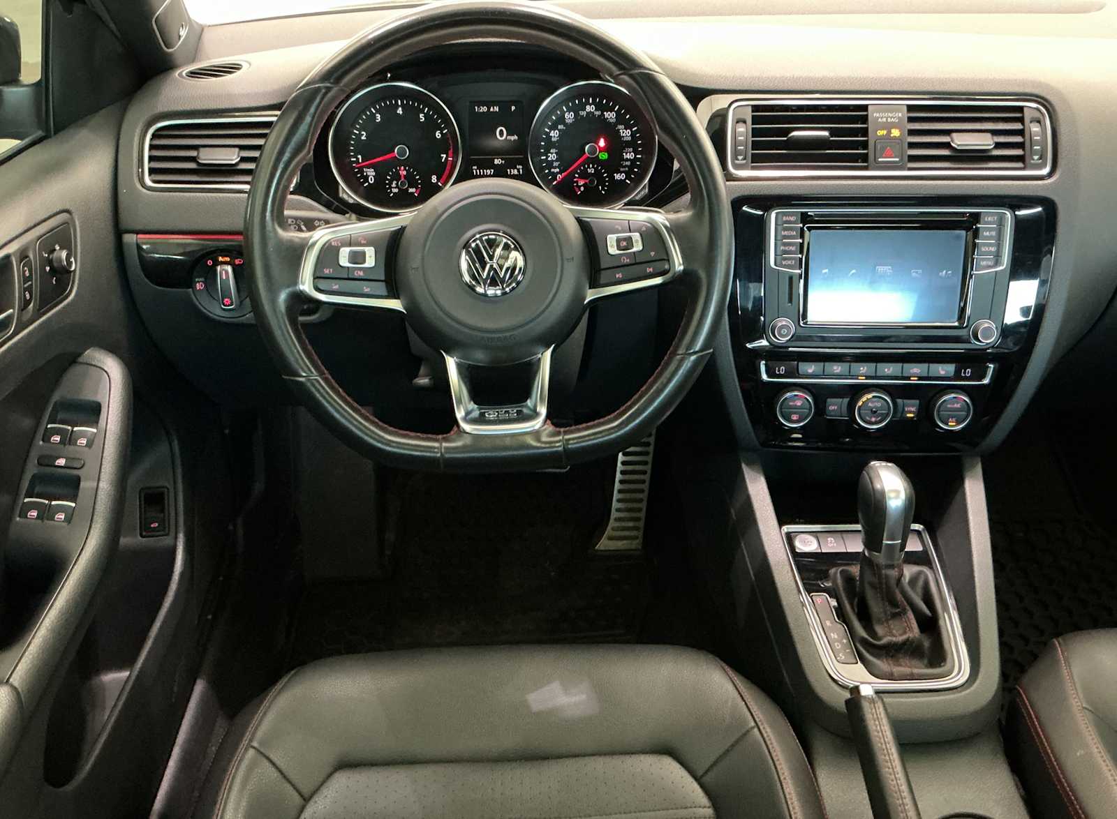 2016 Volkswagen Jetta 2.0T GLI SE Image 16 of 28