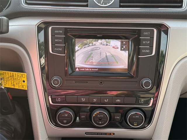 Vehicle image 16 of 23