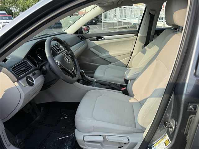 Vehicle image 20 of 23