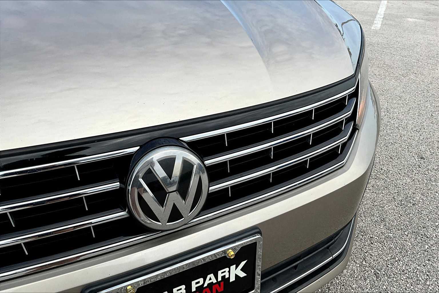 2016 Volkswagen Passat 1.8T SE Image 30 of 36