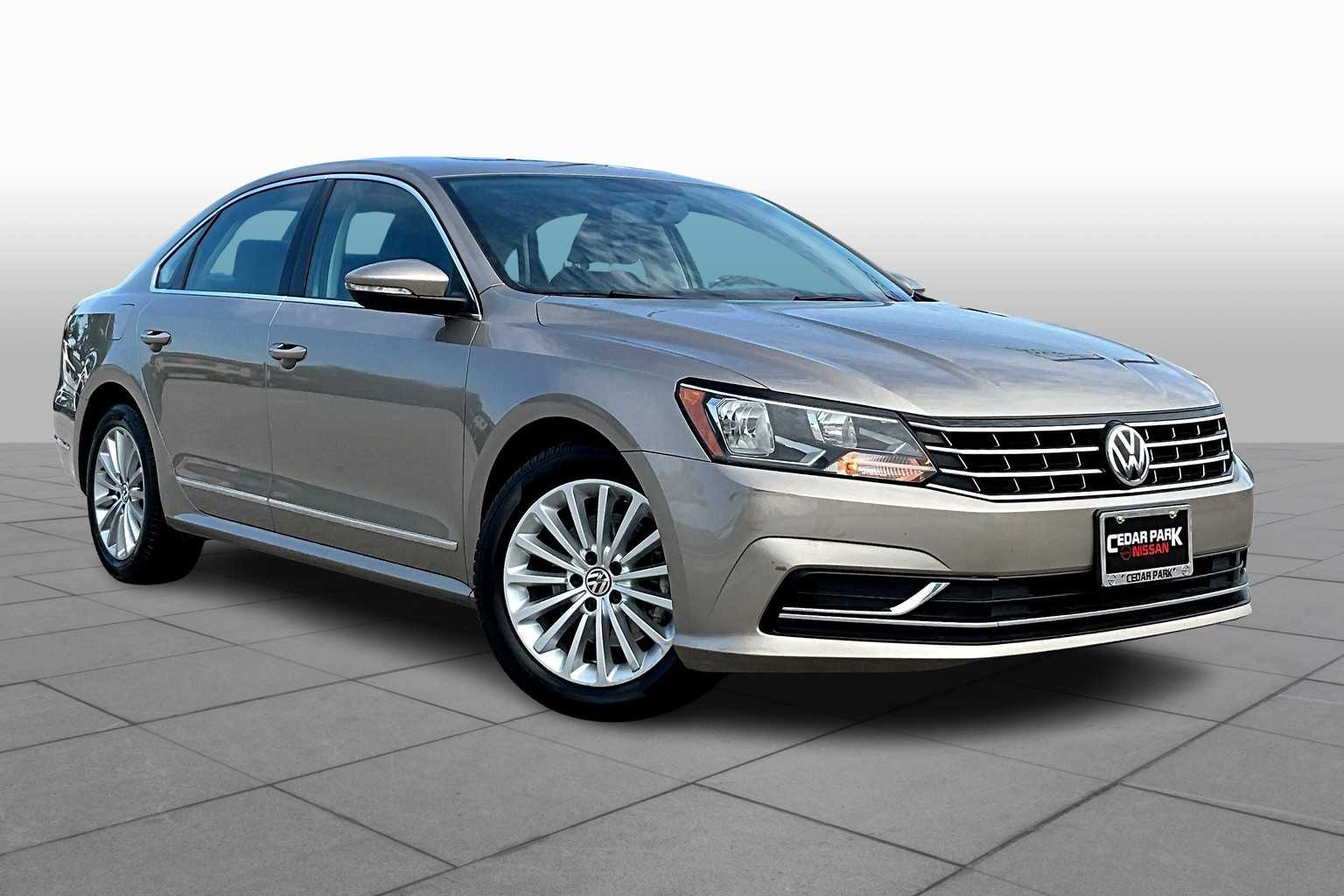 2016 Volkswagen Passat 1.8T SE Image 3 of 36