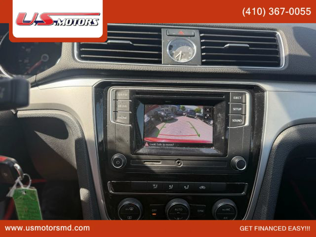 Vehicle image 11 of 16