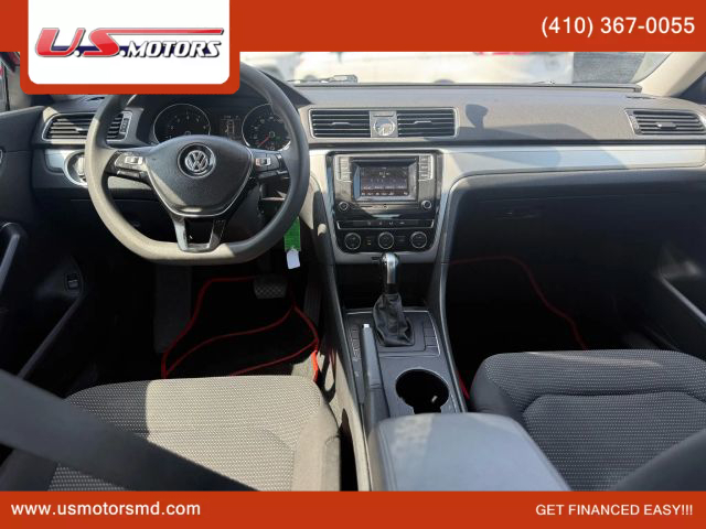 Vehicle image 10 of 16