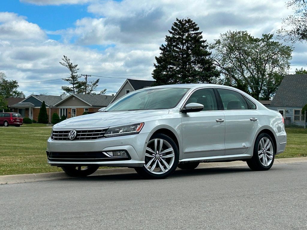 2016 Volkswagen Passat 3.6L V6 SEL Premium Image 1 of 30