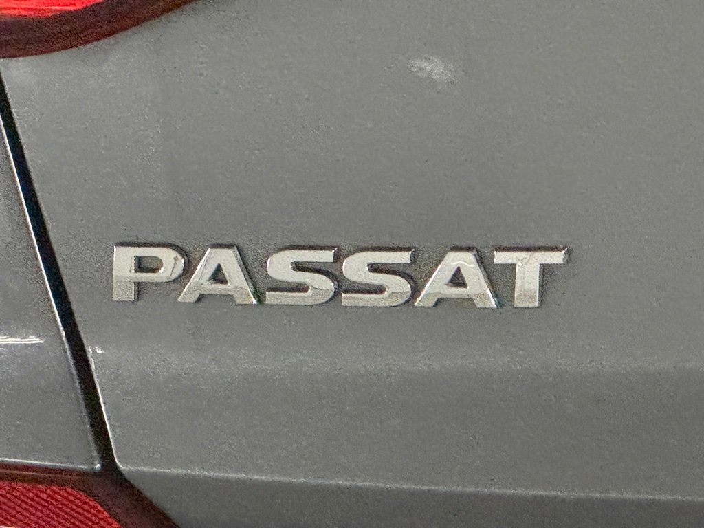 2016 Volkswagen Passat 1.8T S Image 19 of 34