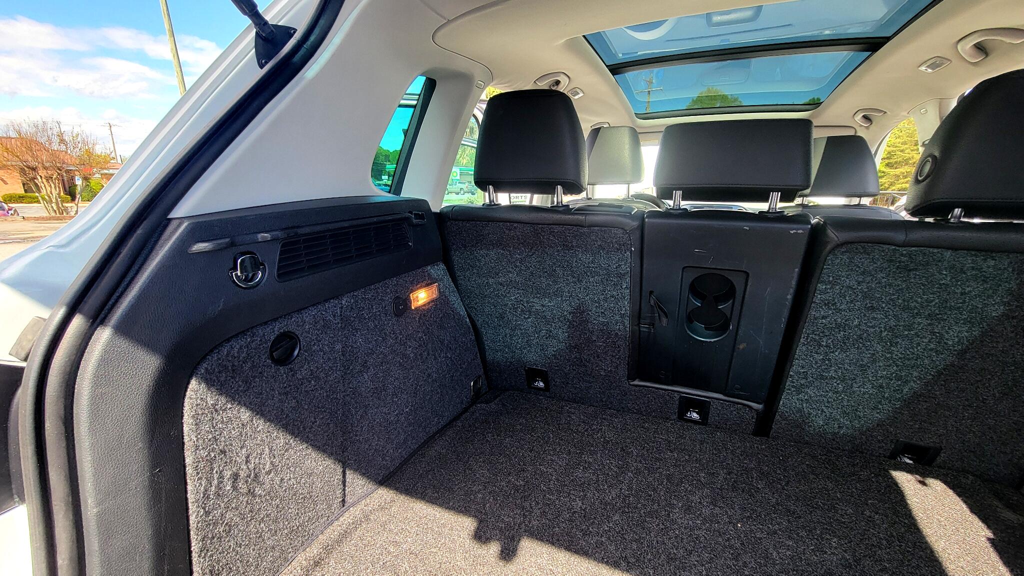 Vehicle image 41 of 49