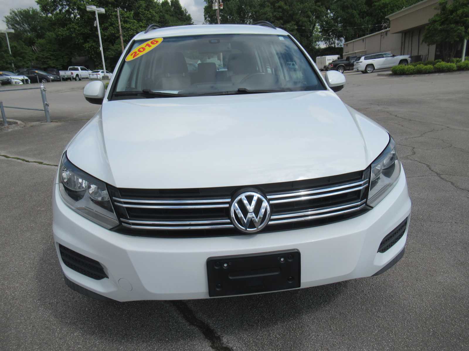 Vehicle image 4 of 36