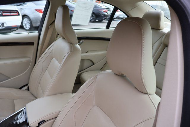2016 Volvo S80 T5 Drive-E Image 19 of 47