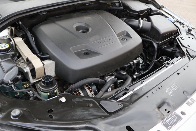 2016 Volvo S80 T5 Drive-E Image 11 of 47