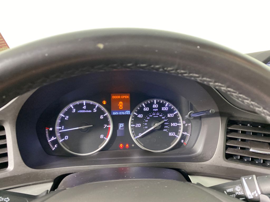 Vehicle image 23 of 36