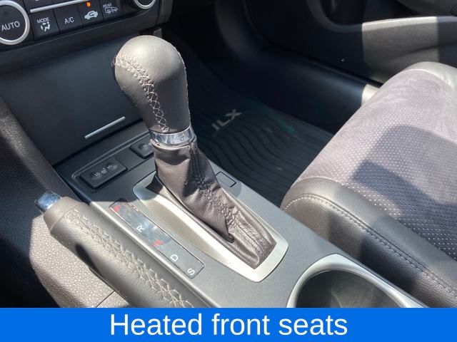 Vehicle image 16 of 28