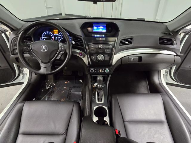 2017 Acura ILX Acurawatch Plus Image 14 of 28