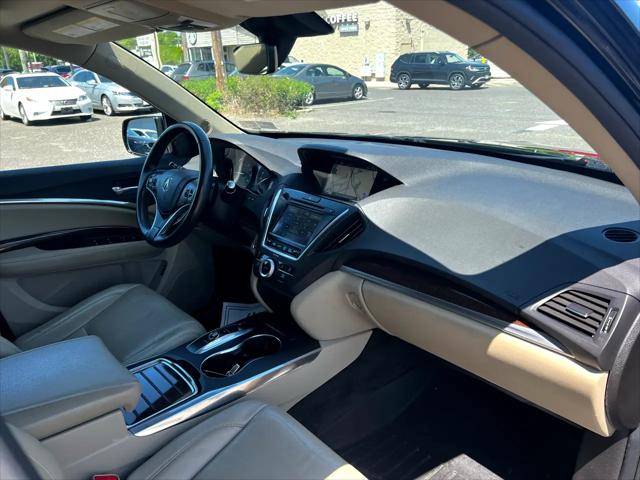 Vehicle image 22 of 30