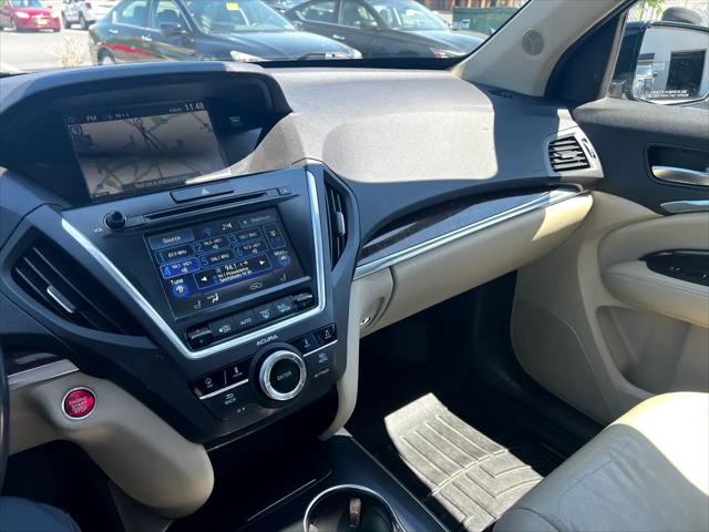Vehicle image 13 of 30