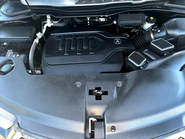 Vehicle image 20 of 30