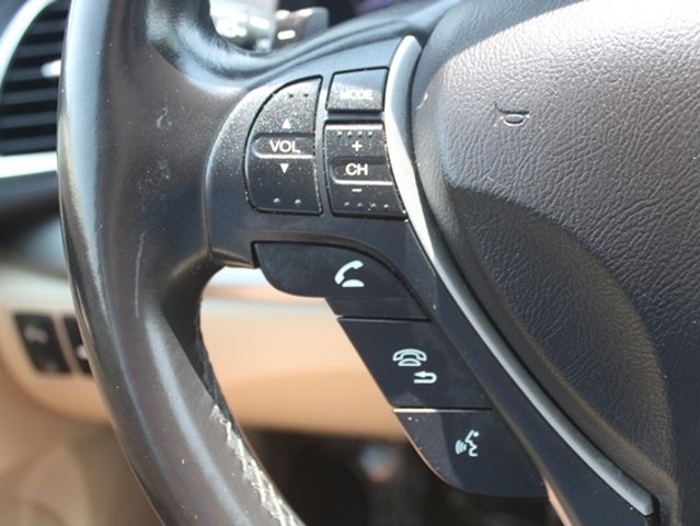 Vehicle image 17 of 29
