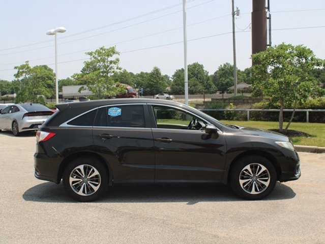 Vehicle image 4 of 29