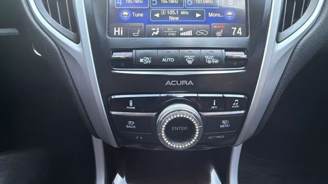 Vehicle image 18 of 30