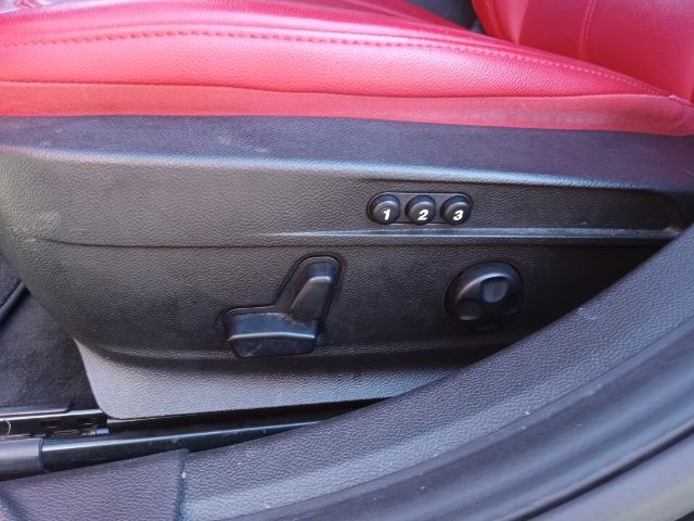 Vehicle image 11 of 39