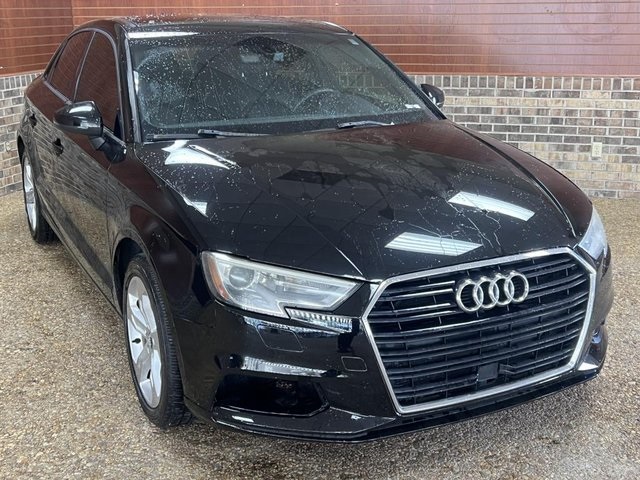 Vehicle image 9 of 31