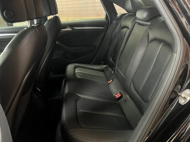 Vehicle image 20 of 31