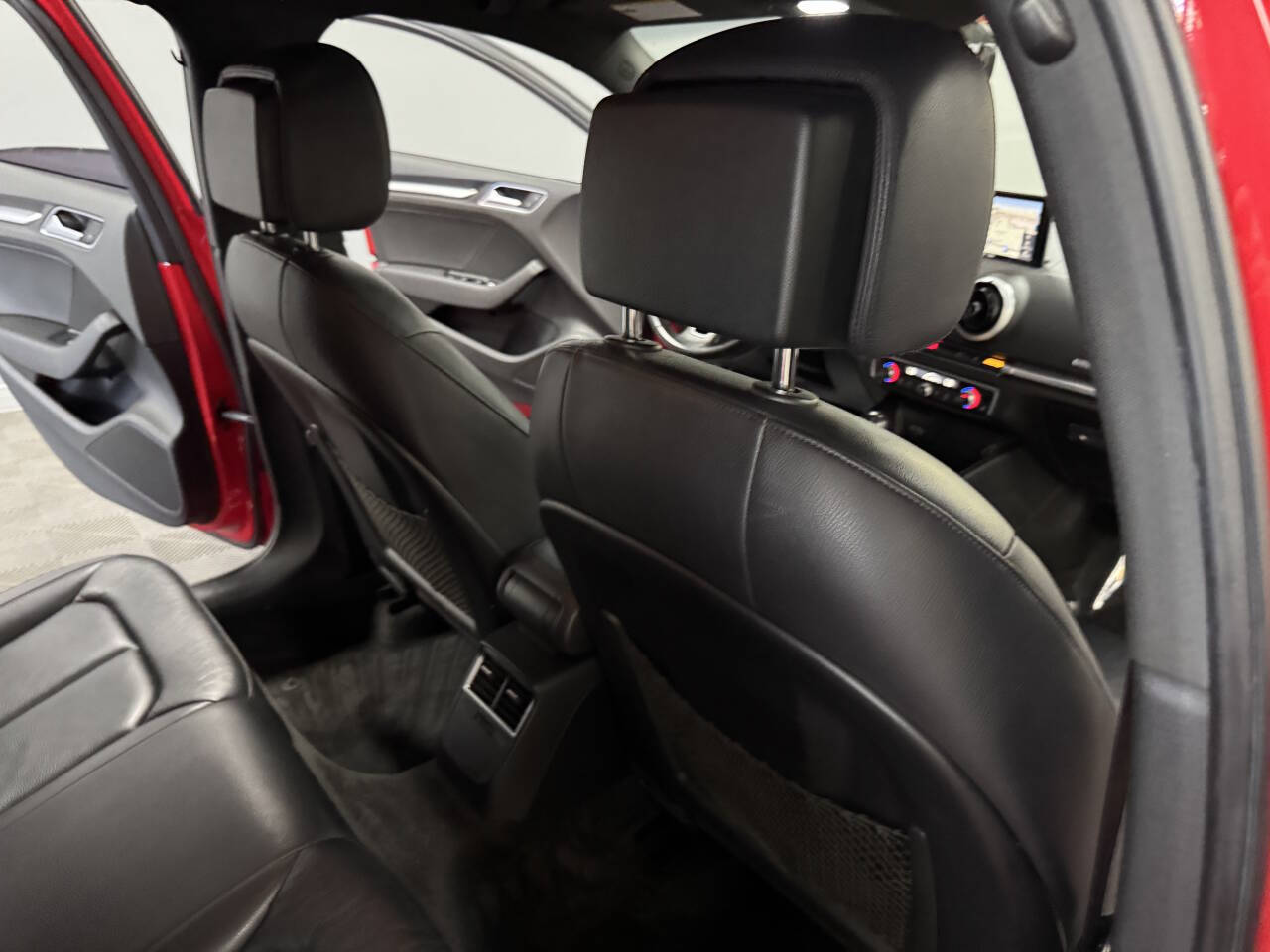 Vehicle image 49 of 59