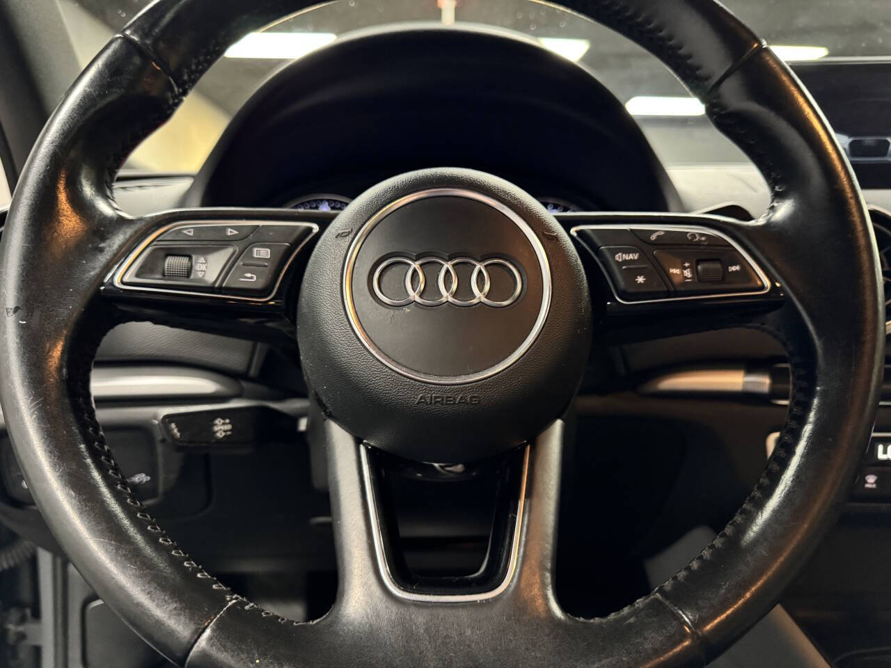 Vehicle image 23 of 59