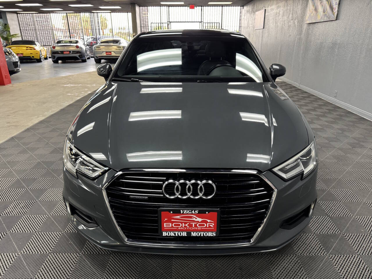 Vehicle image 15 of 59