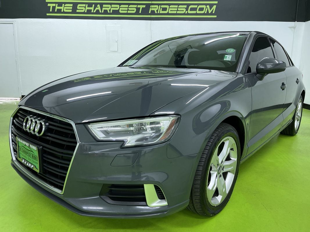 2017 Audi A3 Premium Image 1 of 30