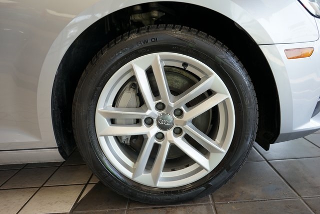Vehicle image 51 of 54