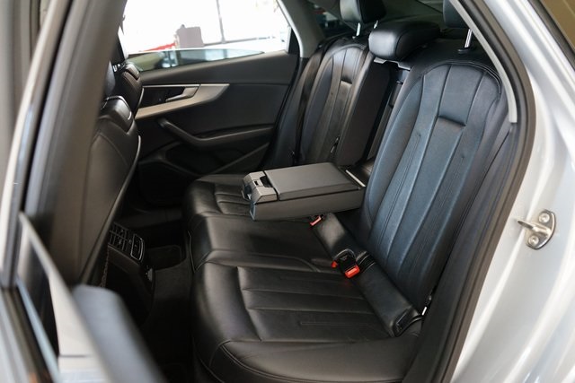 Vehicle image 44 of 54