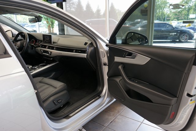 Vehicle image 39 of 54