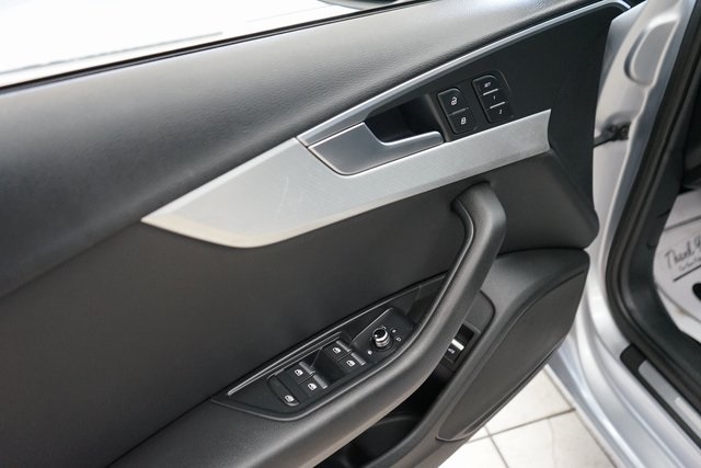Vehicle image 24 of 54