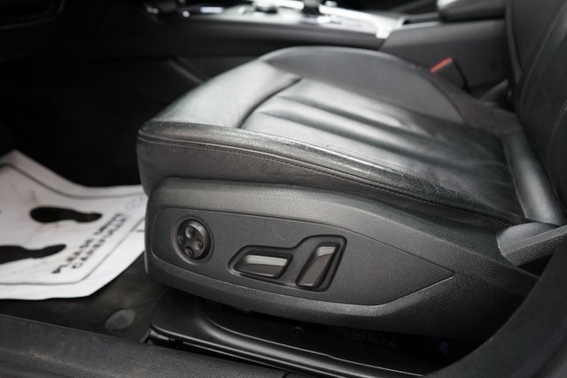 Vehicle image 27 of 54