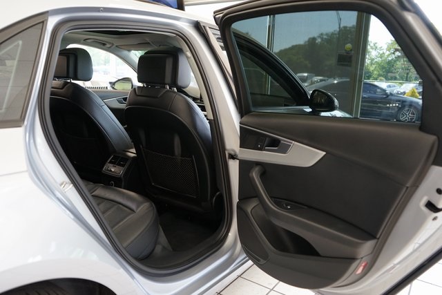 Vehicle image 45 of 54