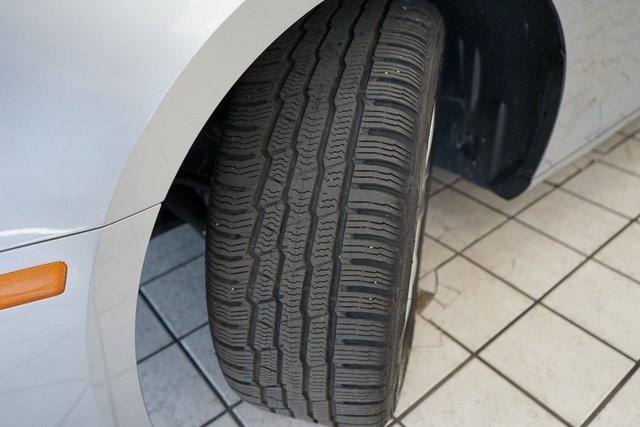 Vehicle image 49 of 54