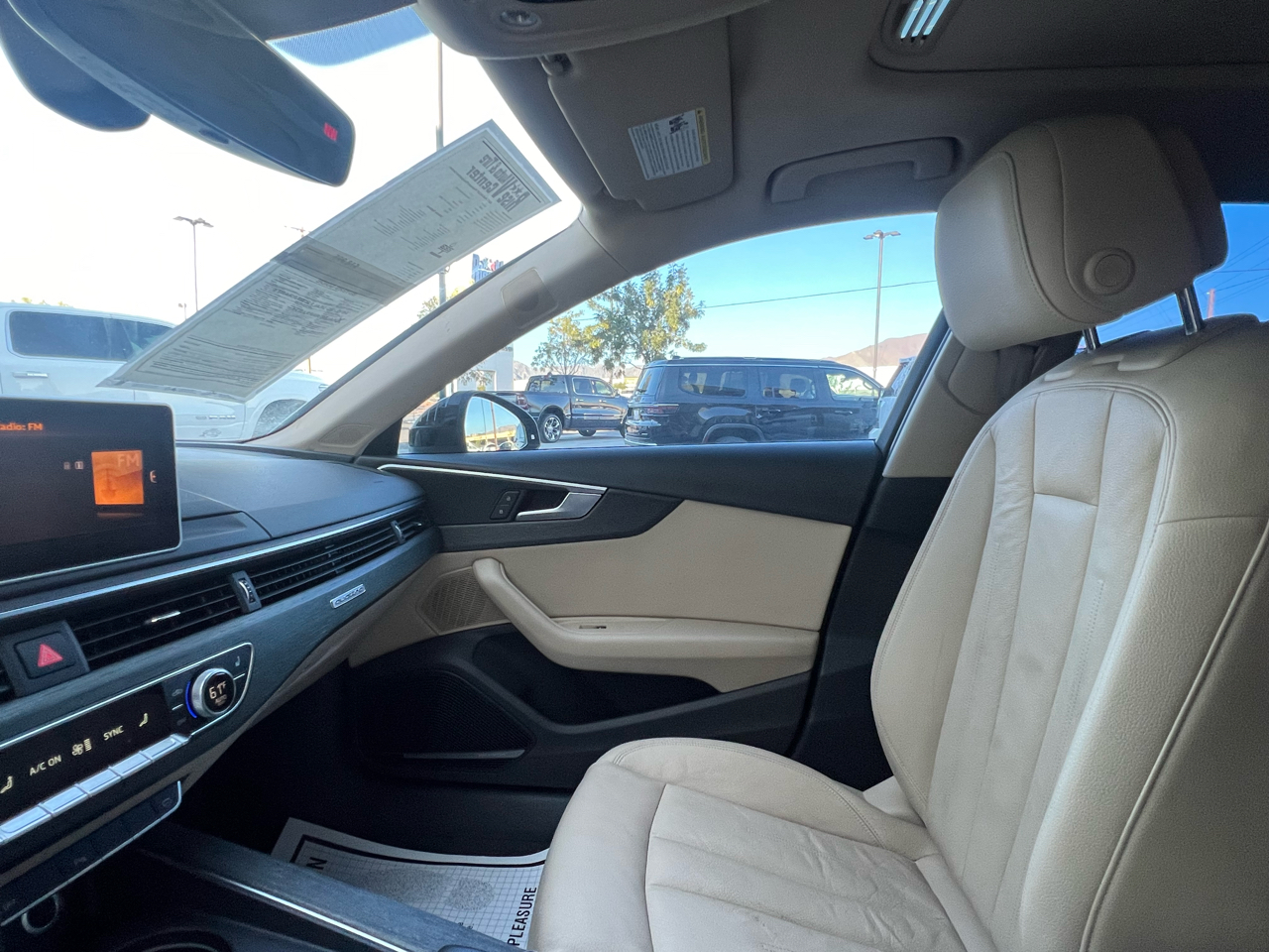Vehicle image 15 of 21