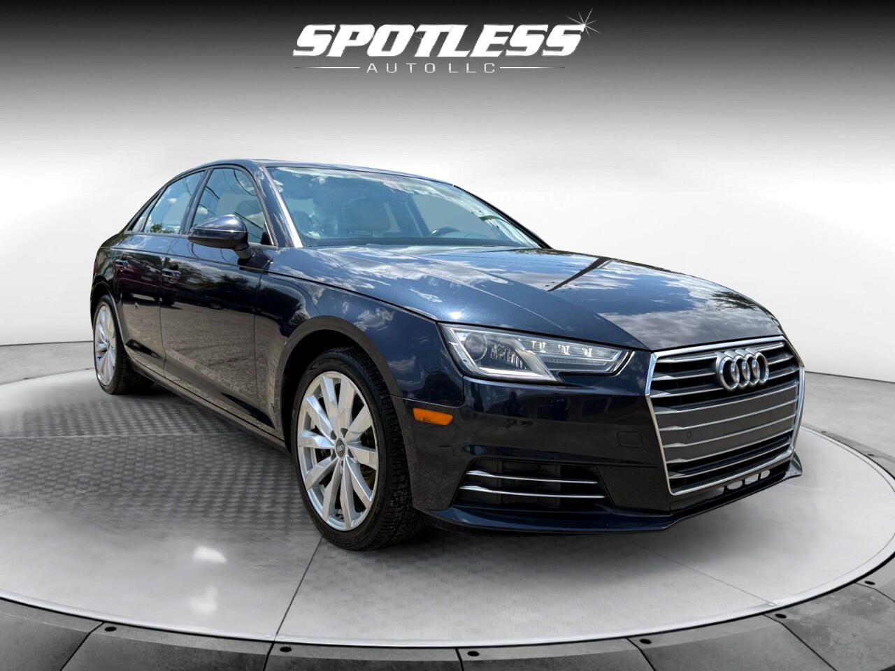 2017 Audi A4 Premium Image 5 of 28