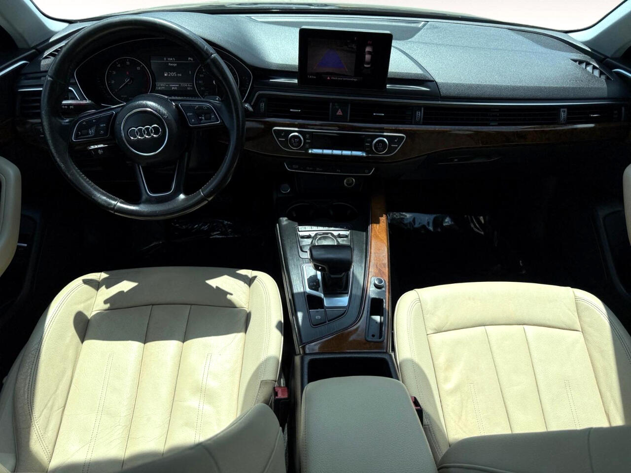 2017 Audi A4 Premium Image 18 of 28