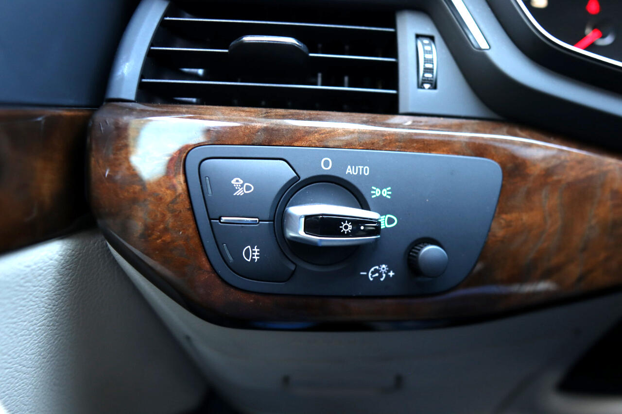 Vehicle image 17 of 39