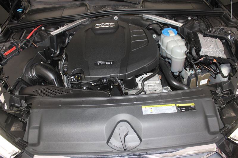 Vehicle image 8 of 60