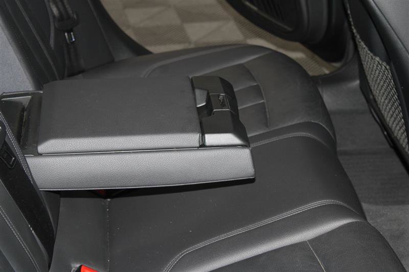 Vehicle image 50 of 60
