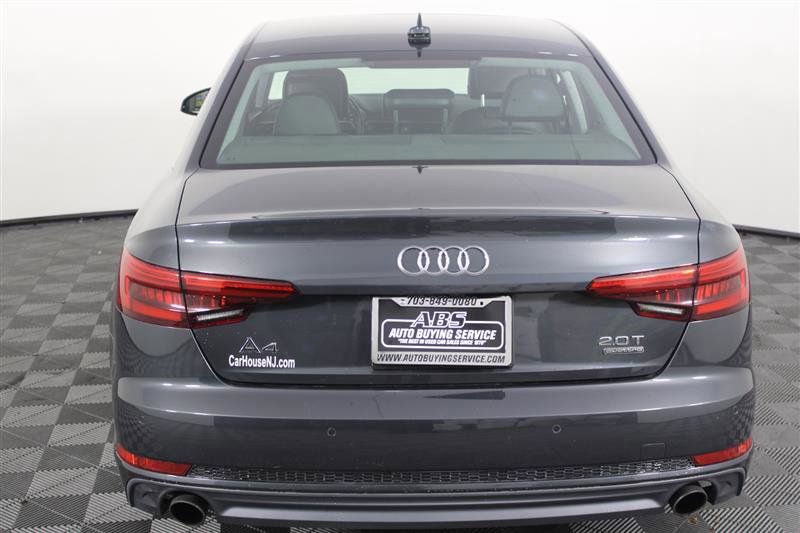 Vehicle image 12 of 60