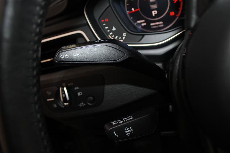 Vehicle image 52 of 60